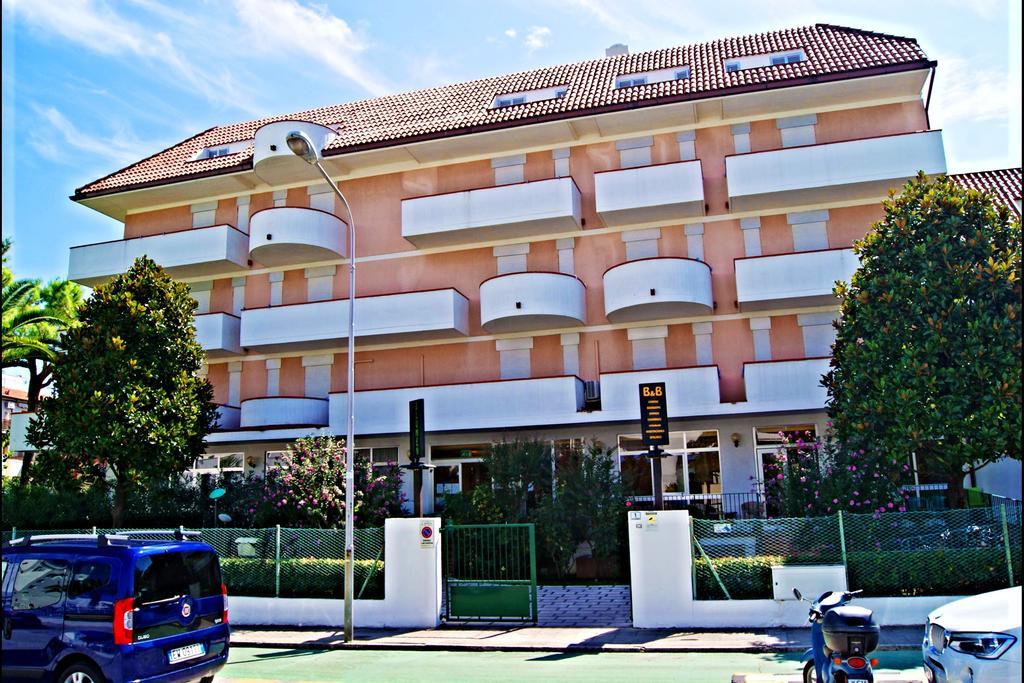 Hotel Blumen San Benedetto del Tronto Luaran gambar